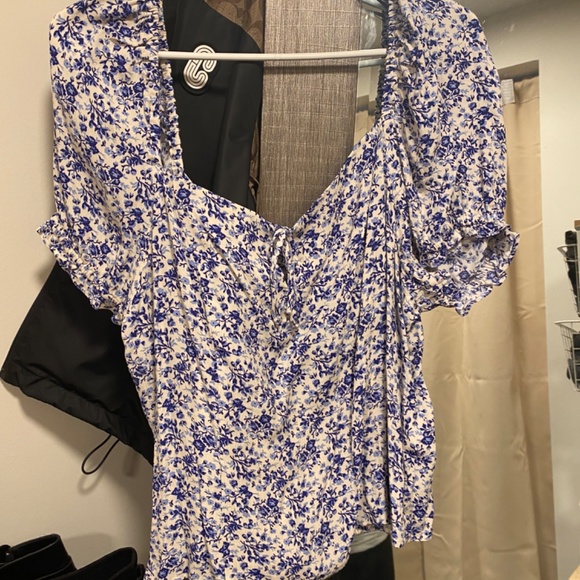 Flower blouse H&M - Picture 3 of 3